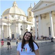 Soy Andrea, estudiante universitaria del grado de Historia, puedo ayudarte a tus dudas con la Historia y a entenderla de forma que te ayude, incluso que llegue a gustarte, también ofrezco clases de Historia del Arte, Geografía y Literatura, además de que